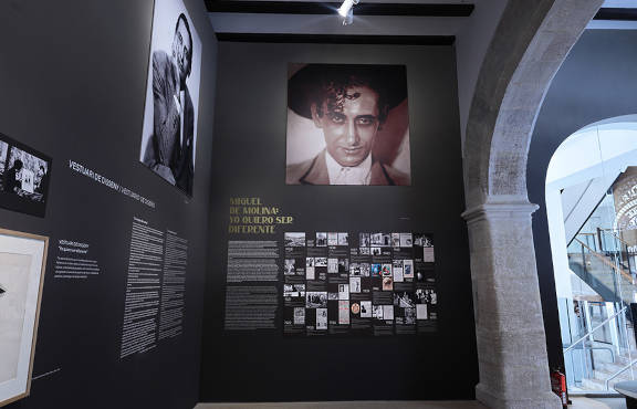 Exposició ‘Miguel de Molina: Yo quiero ser diferente’ - imatge 0