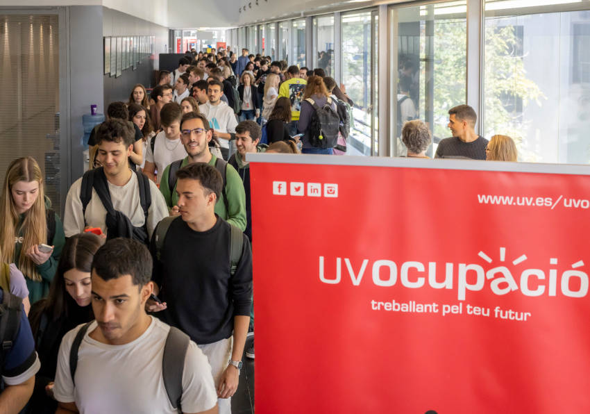 Imagen del evento:Cartel de los Foros de Empleo de la Universitat de València, curso 2024-25.