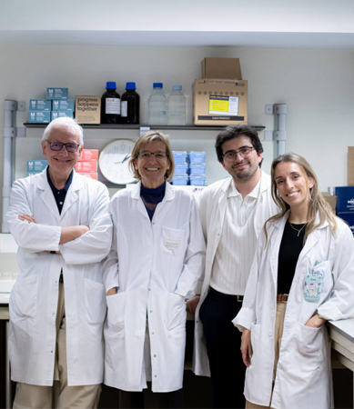 Investigadores UV