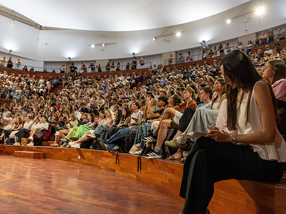 Jornada de bienvenida a los estudiantes incoming curs 2026-27 - imatge 0